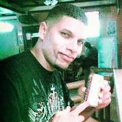 Jose Luis Morales 28