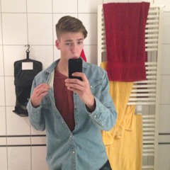Niklas Rötz