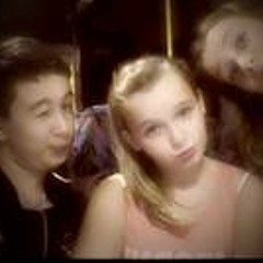 Alicia Ellen Weeks X