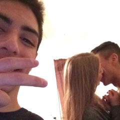 nigguhlips408