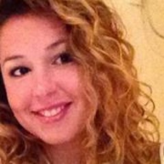 Letícia Côrtes Carvalho