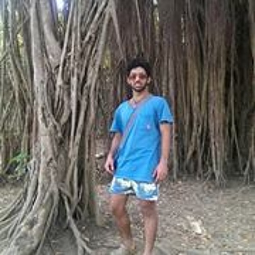 Thodi jeeni peeti hai