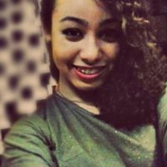 Laura Carolline