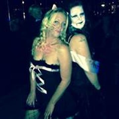 Dizzy Hannah Daniels