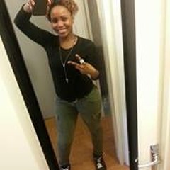 Authentiique Teesha