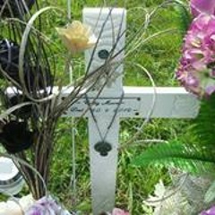 Jak-Johnny Manaena-Moon