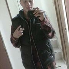 Arturo Vega 18