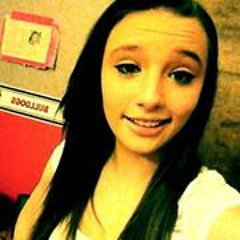 Sydney Oakley Raider