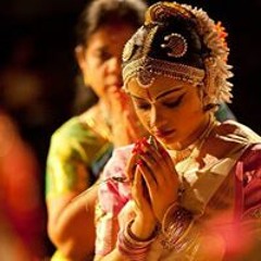 Gayathri Balakumar 1