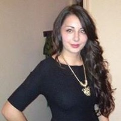 Yasmin Naomi Costello