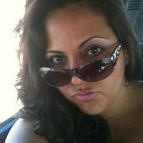 Stream Jennifer Morales 40 music Listen to songs, albums, playlists