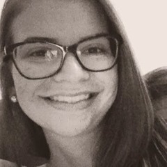 Pamella Pereira de Pam