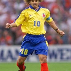 Yasir 3arafat شيلوا هالقائد شيلو عكتاف الرجال