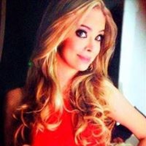 Lana Oliveira 6’s avatar