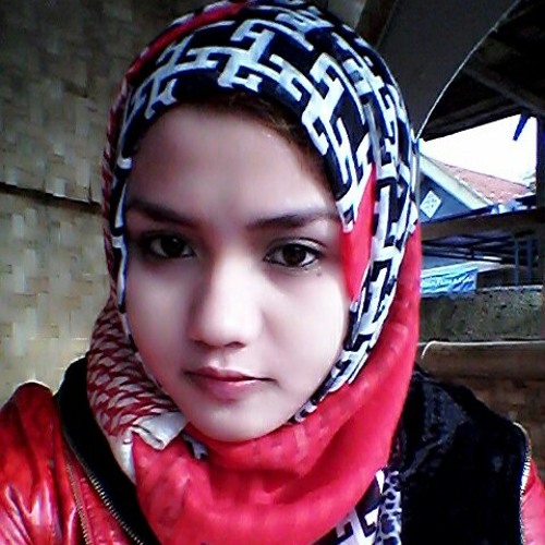 nia_syamlan’s avatar