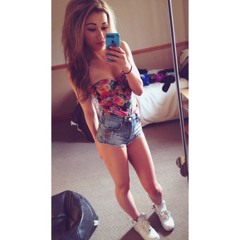 Sianne Kearaa