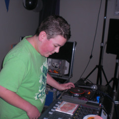 DJ Justin van Os