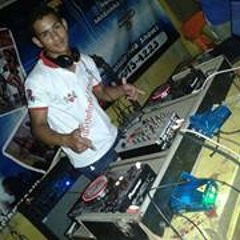 Dj Junior Ferreira