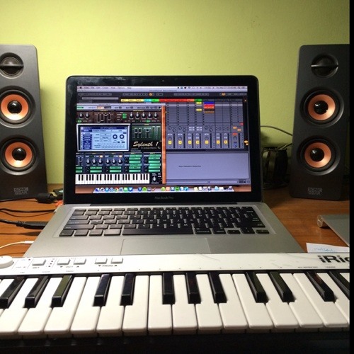 Stream Bangkit Dan Bersinar Cover By Christiansammmm Listen Online For Free On Soundcloud