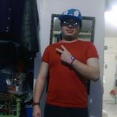 Alex Robles 37