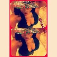 Dominique Hottopic Lewis