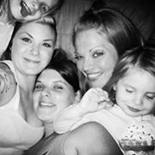 Stream Nina Marie Breneisen music | Listen to songs, albums, playlists