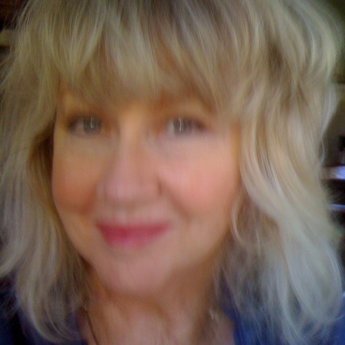 Lynn Eastman-Rossi’s avatar
