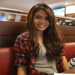 I'm like a STATUE stuck staring right at you. :">