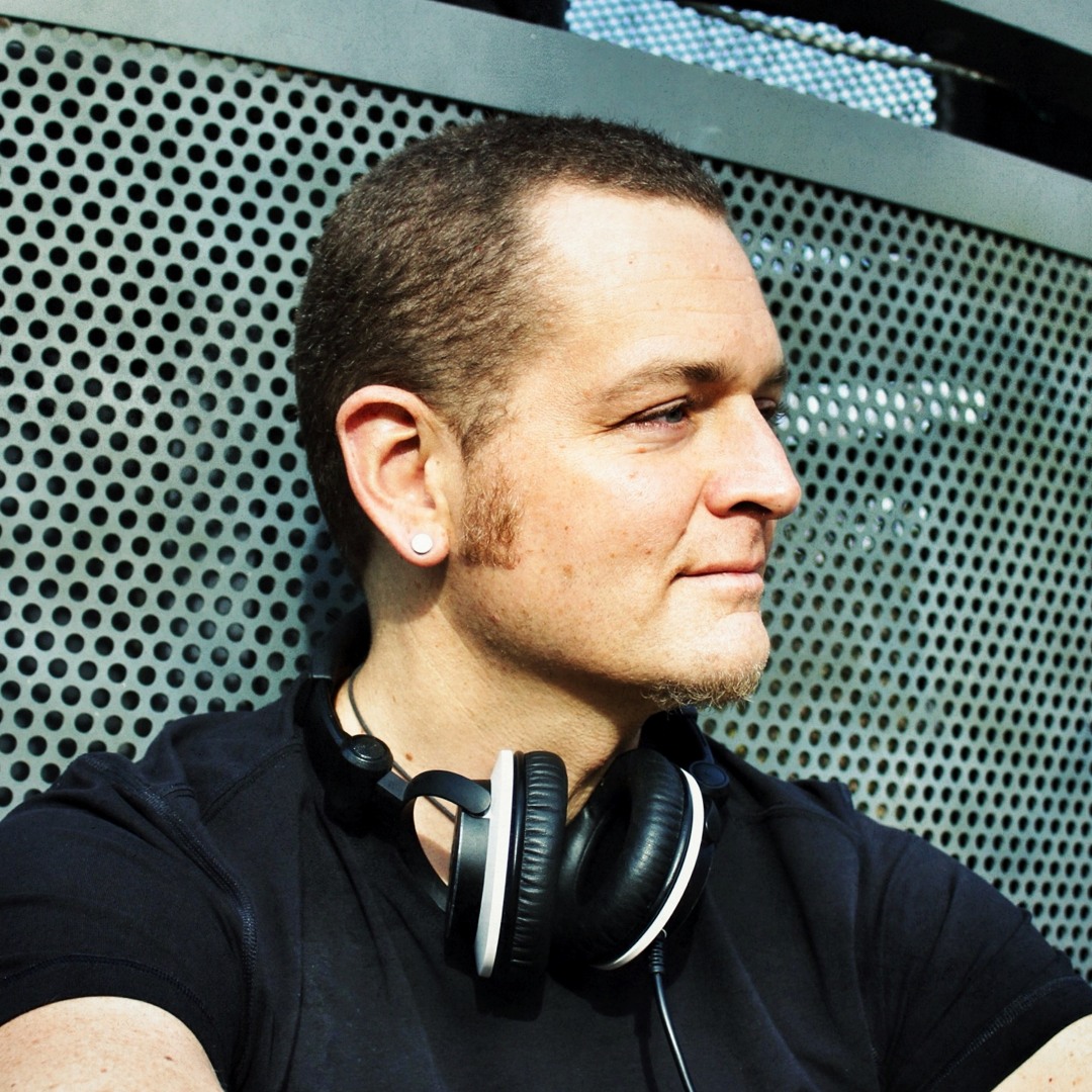 DJ URN