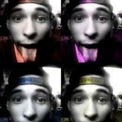 Miguel Esquivel 12