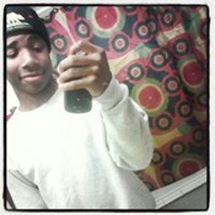 Zachary J Richardson