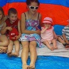 Anne Hugheswas Rowland