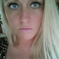 Kaylie Van de Oetelaar