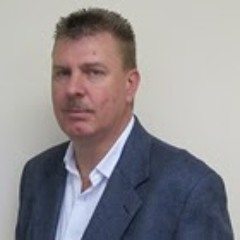 Thinus Smith