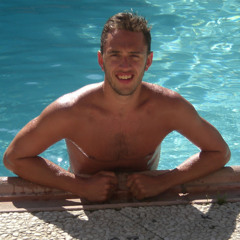 Robbie Downer 1