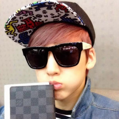 Vynie Kiss 1