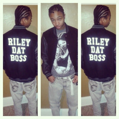 01-$$Riley Dat Boss$$ - Don't No Nigga Won't Smoke.mp3