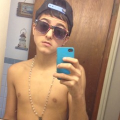 Dylãn Øbey Malewich