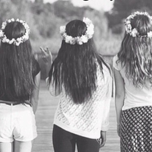 Фото на троих на аву