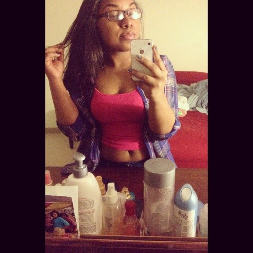 Stream vanesssaa_xo Listen to Trey songz- Cant be friends playlist