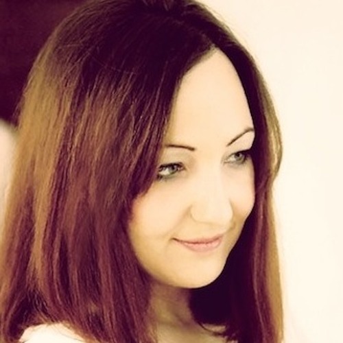 Vivienne Pettitt VO’s avatar