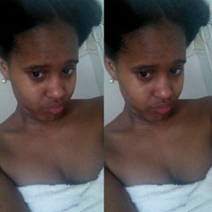 minnie_ciggavellie