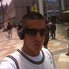 Aaron Velez Tutusima