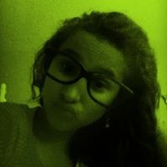 Estephany Fernandez 1