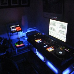 Lundy made beats