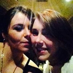 Lora Singleton ᵇᵅᵇᵞ