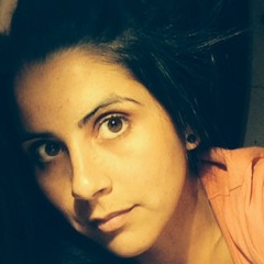 Camila Valenzuela 15