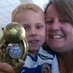 Maxine Featherbe-Knott