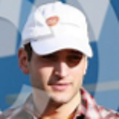 Ben Wiseman 8