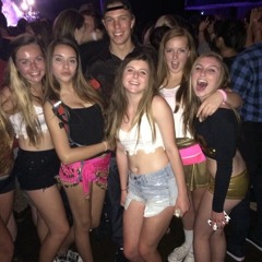 Preston_Slaps_The_Aux111